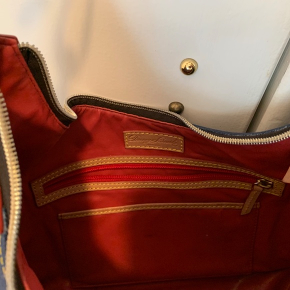 Dooney and Bourke navy and tan shoulder bag - Picture 6 of 10